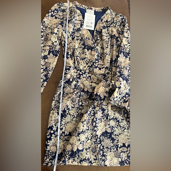 Sezane Country Flowers Dress in Navy and Cream | Size 34 | US Size 2 - Picture 4 of 12